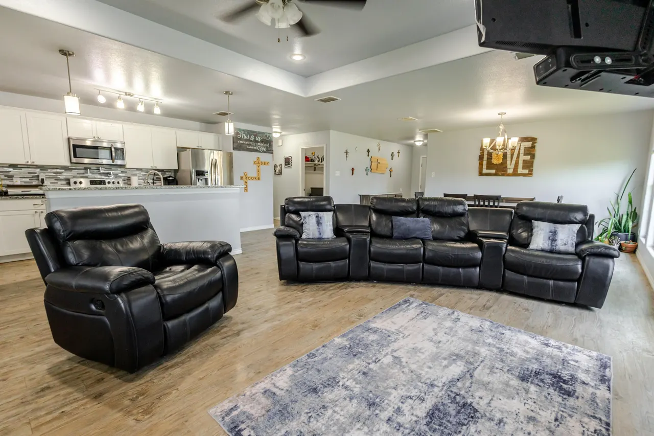 Photo 18 — 8807 17th Street, Lubbock, TX 79416