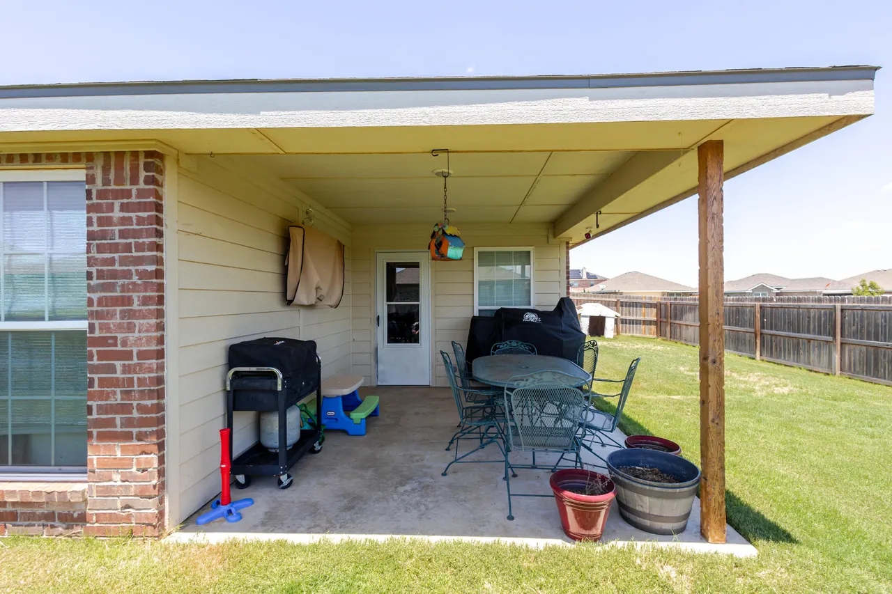 Photo 33 — 8807 17th Street, Lubbock, TX 79416