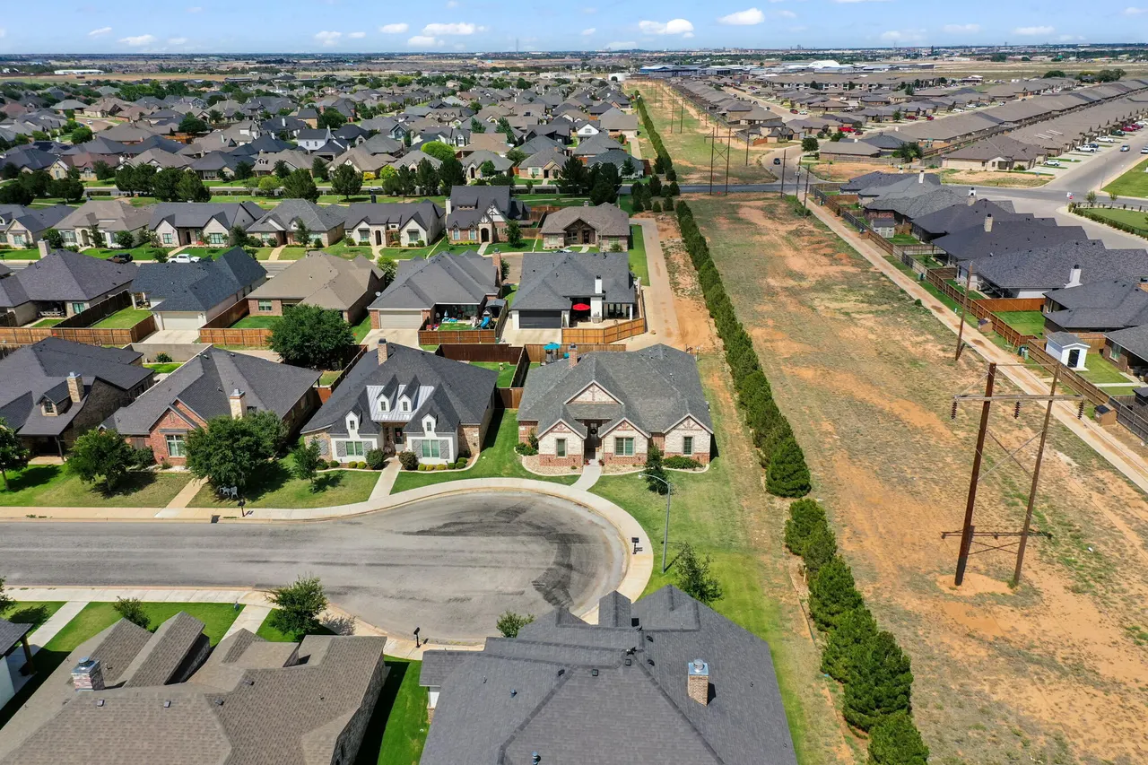 Photo 76 — 501 Buckingham Avenue, Wolfforth, TX 79382
