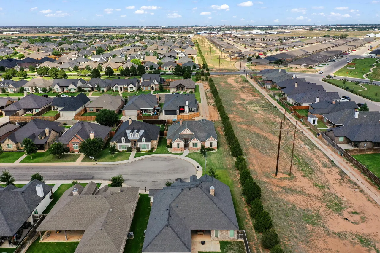 Photo 70 — 501 Buckingham Avenue, Wolfforth, TX 79382