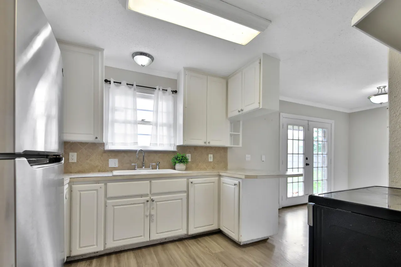 Photo 11 — 5108 45th Street, Lubbock, TX 79414