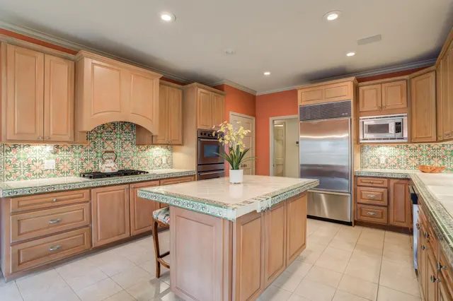 Photo 3 — 9317 Salisbury Avenue, Lubbock, TX 79424