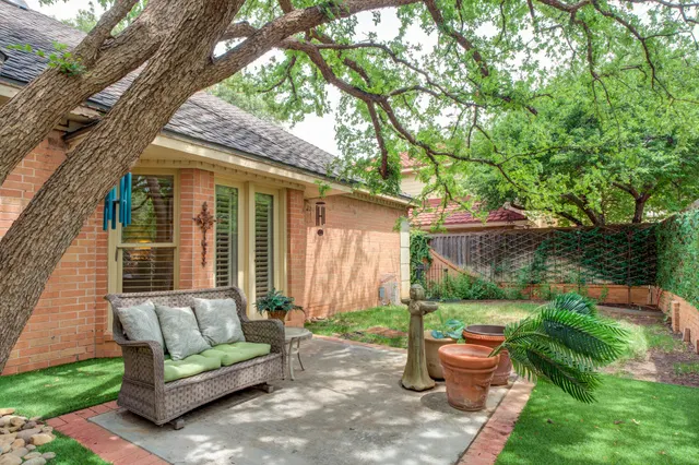 Photo 5 — 9317 Salisbury Avenue, Lubbock, TX 79424