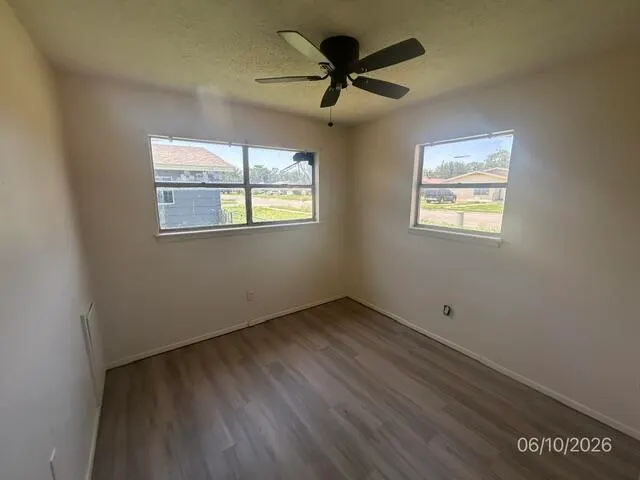 Photo 14 — 2101 39th Street A & B, Lubbock, TX 79412
