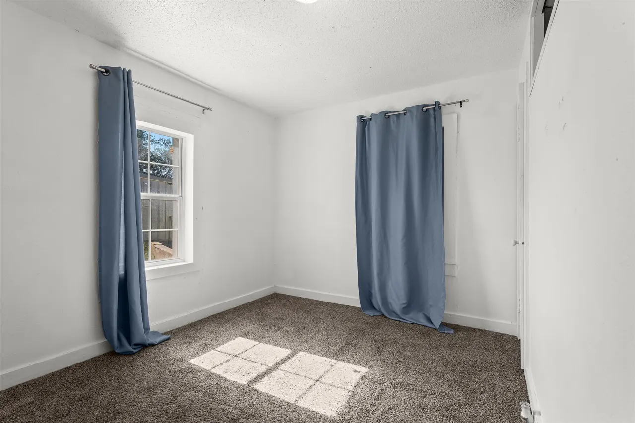Photo 16 — 202 S 14th Street, Brownfield, TX 79316