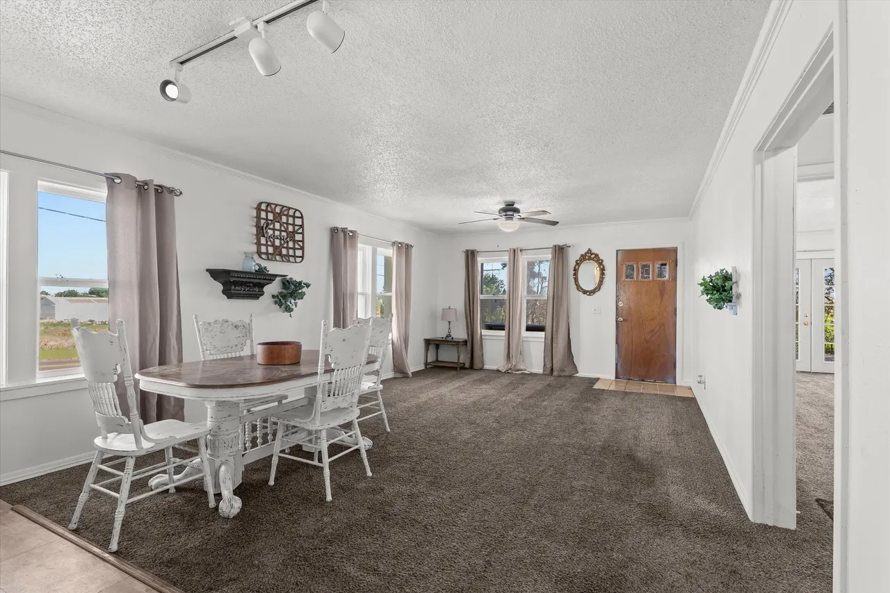 Photo 8 — 202 S 14th Street, Brownfield, TX 79316