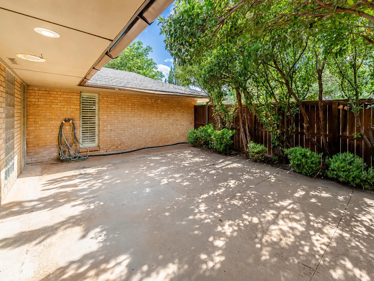 Photo 74 — 4910 19th Street, Lubbock, TX 79407