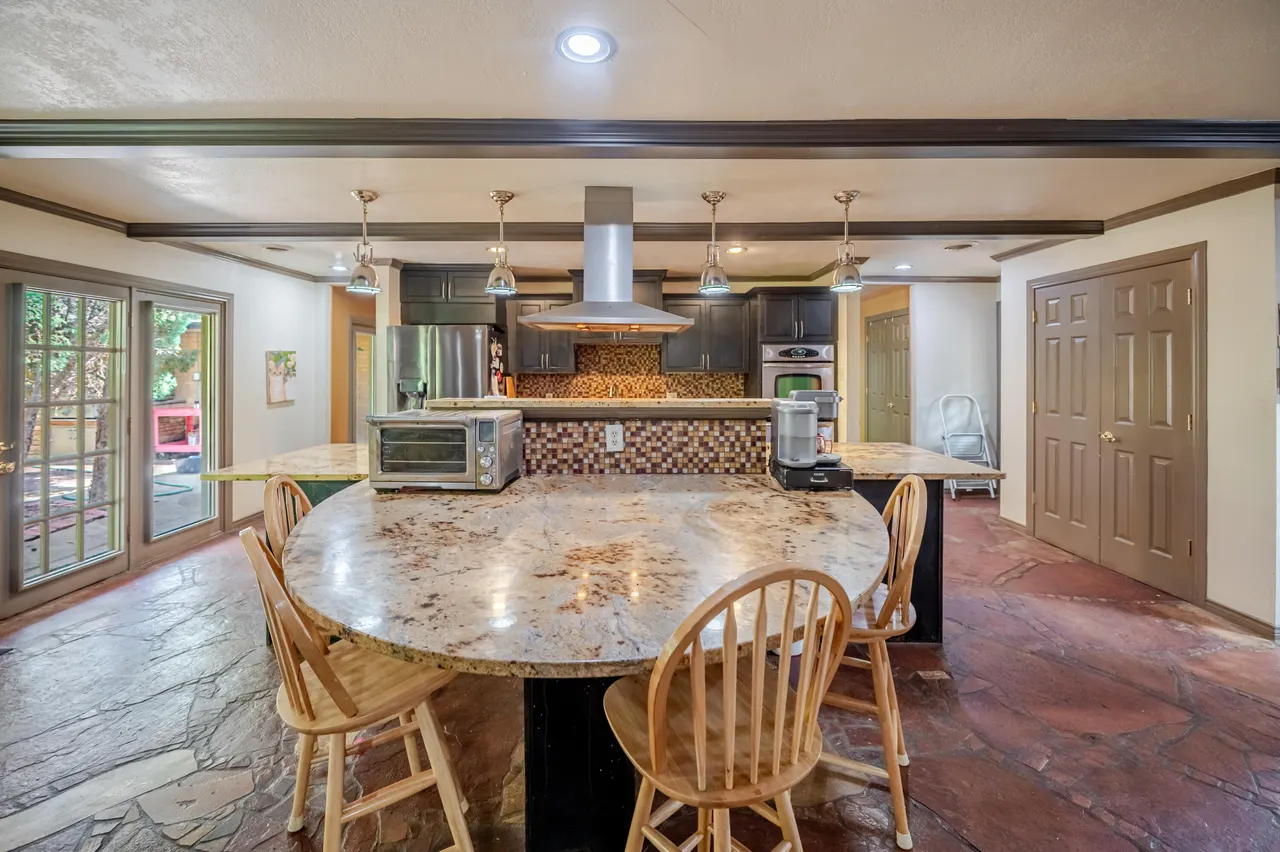Photo 51 — 4910 19th Street, Lubbock, TX 79407
