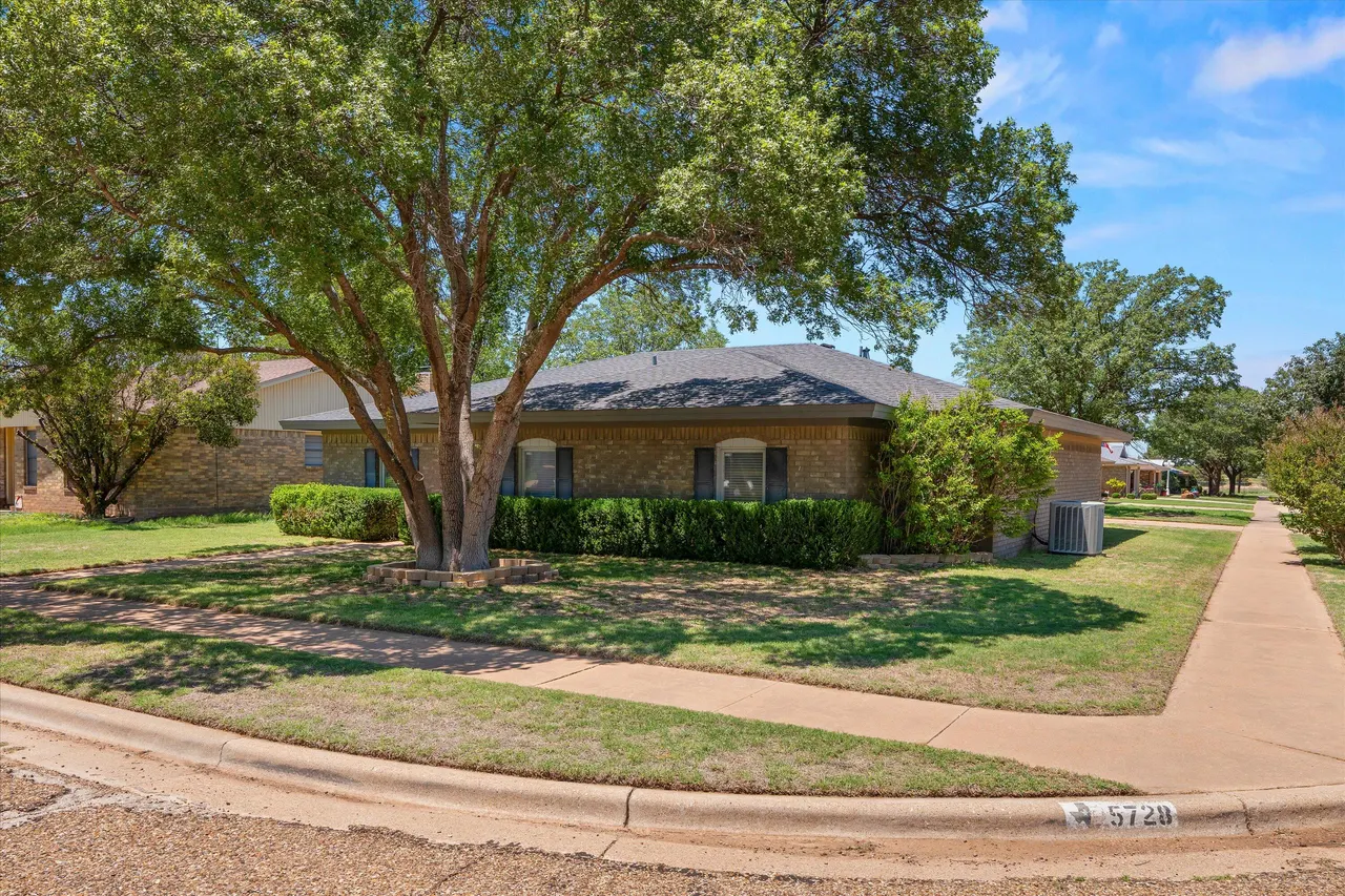 Photo 15 — 5728 35th Street, Lubbock, TX 79407