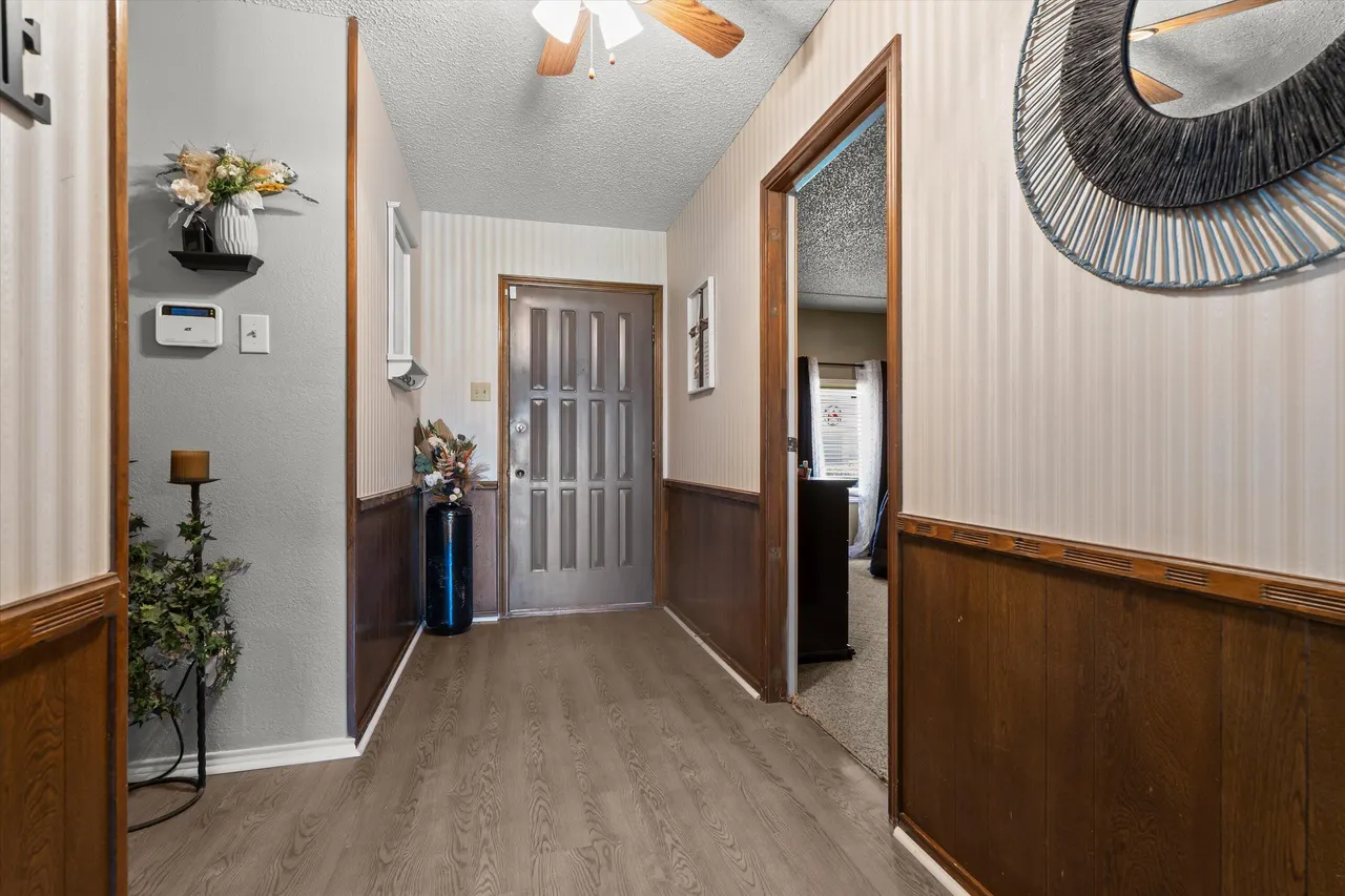 Photo 6 — 5728 35th Street, Lubbock, TX 79407