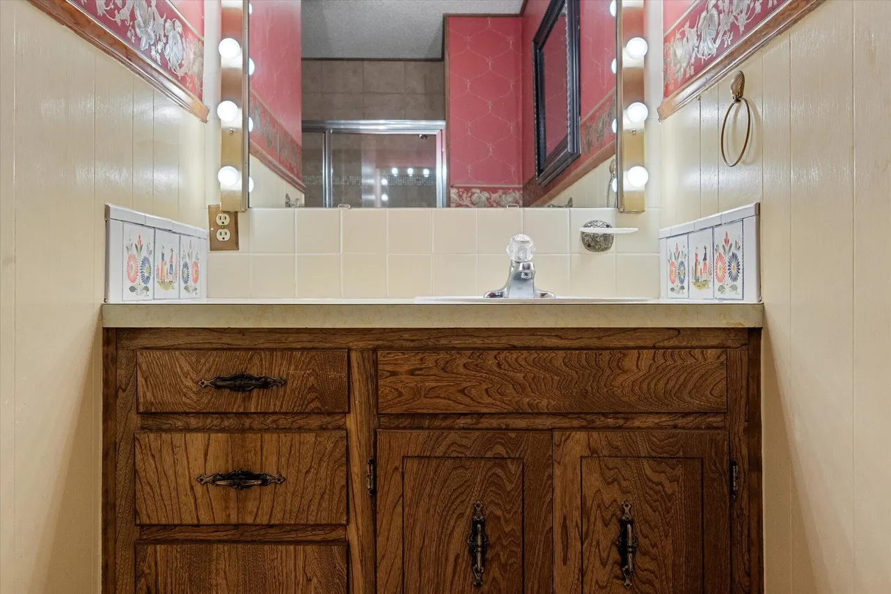 Photo 44 — 7006 W 13th Street, Plainview, TX 79072