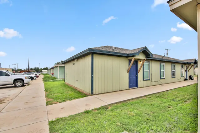 Front exterior — 209 36th Street, Lubbock, TX 79404