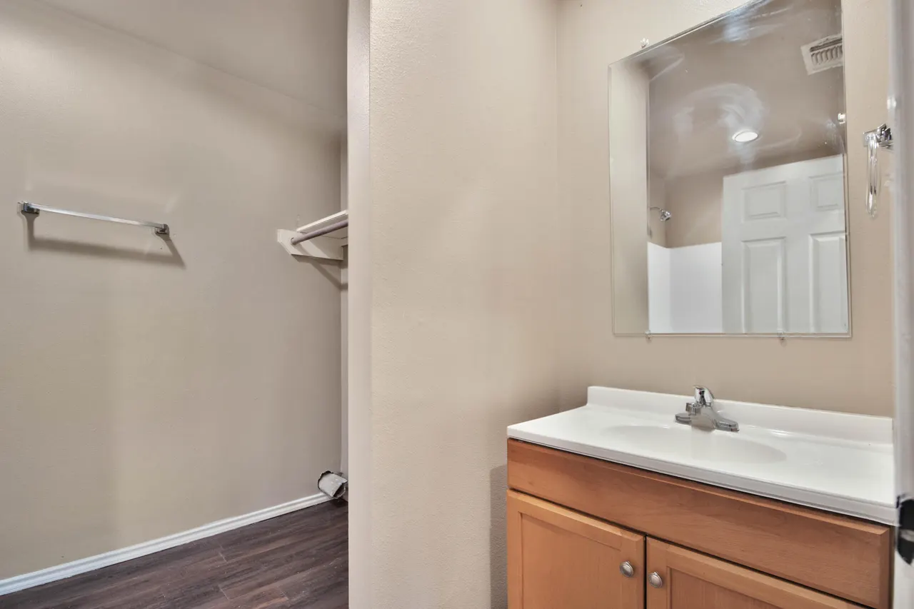 Photo 17 — 209 36th Street, Lubbock, TX 79404