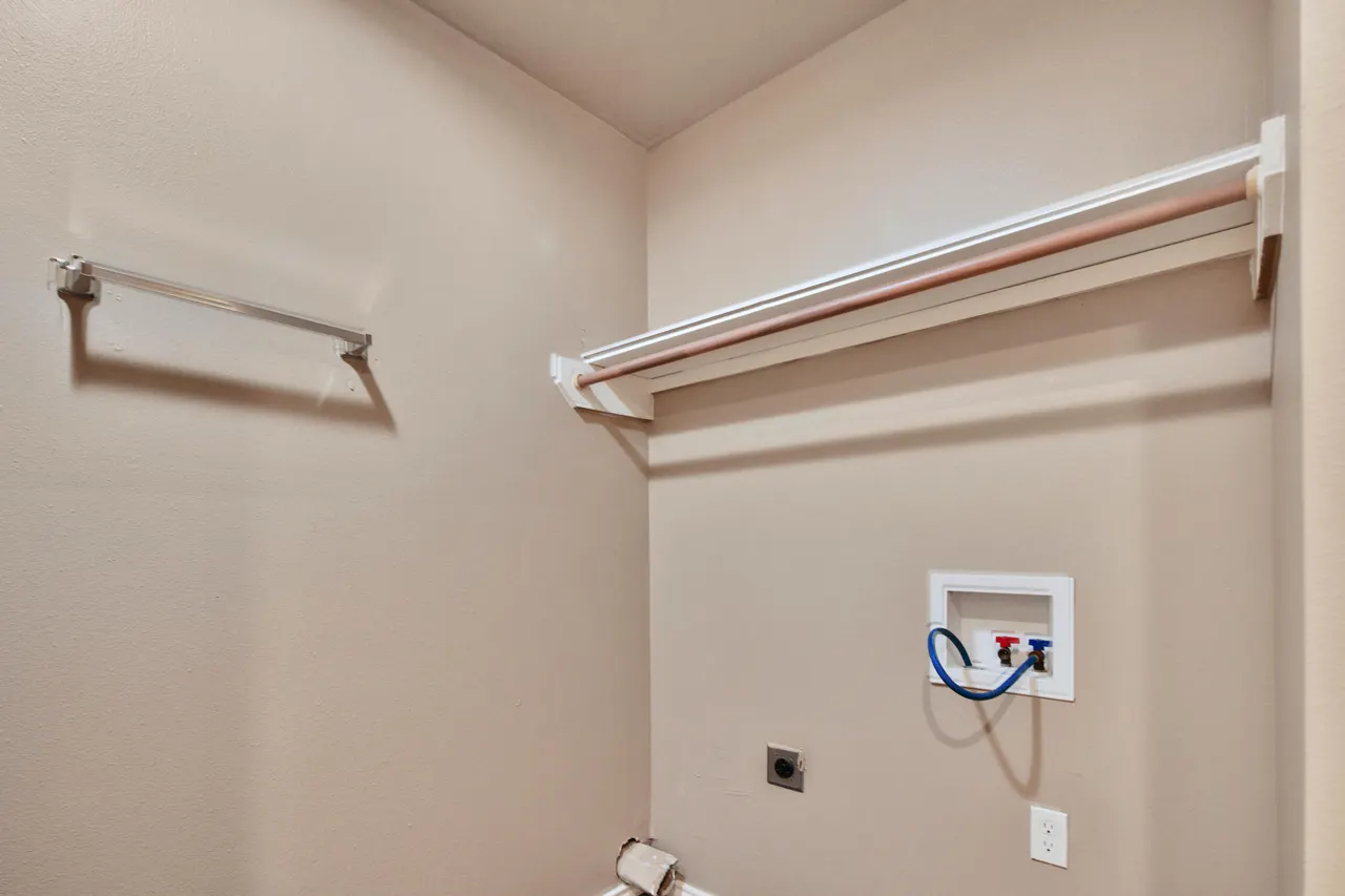 Photo 19 — 209 36th Street, Lubbock, TX 79404