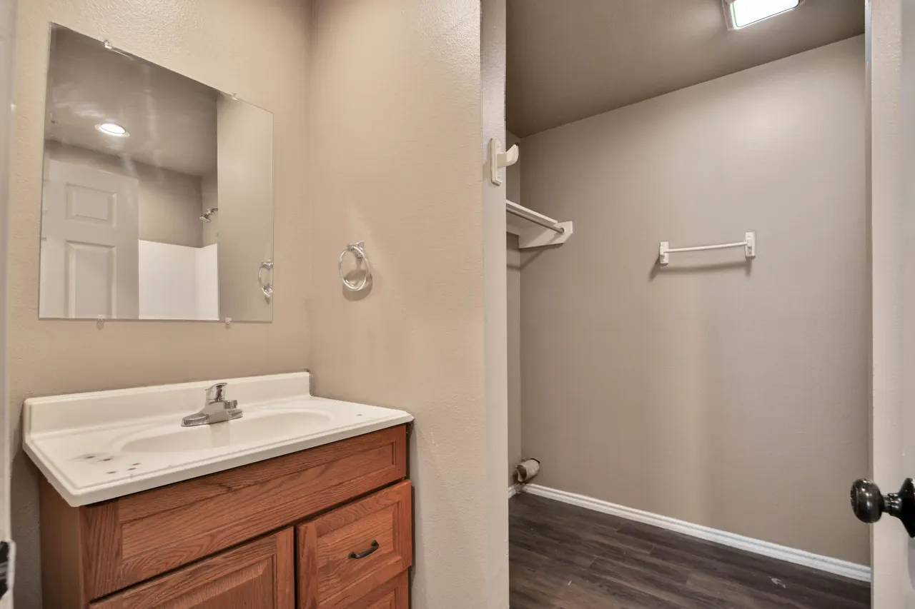 Photo 16 — 211 36th Street, Lubbock, TX 79404