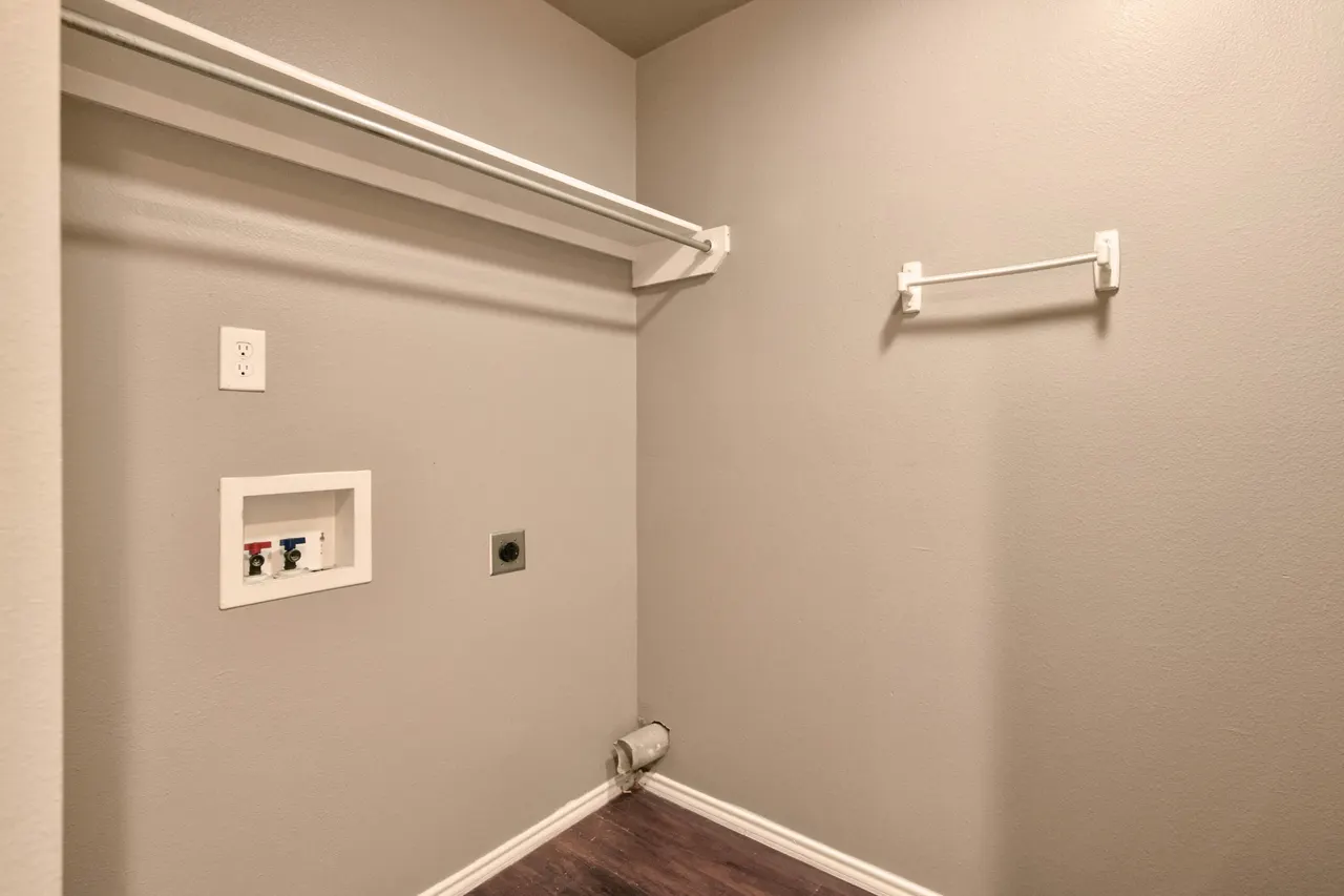 Photo 19 — 211 36th Street, Lubbock, TX 79404