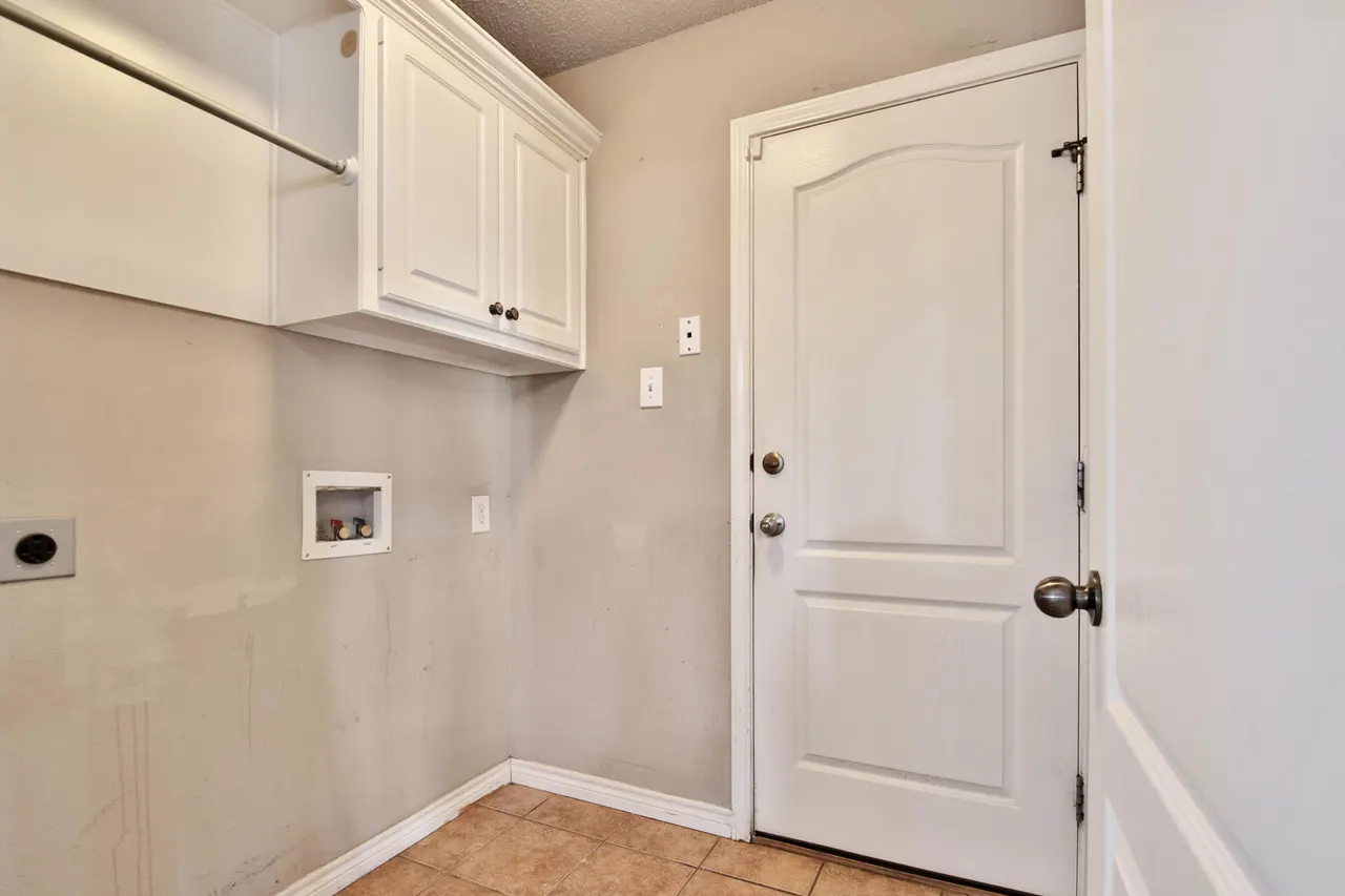 Photo 11 — 6501 87th Street, Lubbock, TX 79424