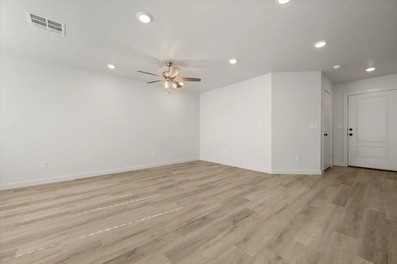 Photo 7 — 13810 Fremont Avenue, Lubbock, TX 79423