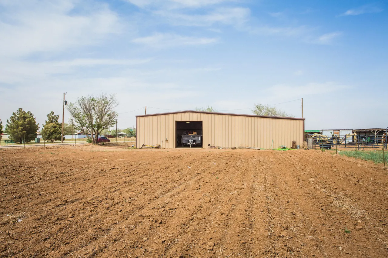 Photo 14 — 3902 N Magnolia Avenue, Lubbock, TX 79403
