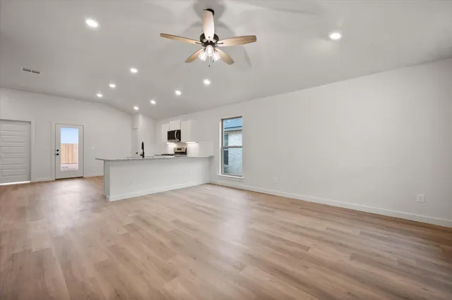 Photo 5 — 3026 138th Street, Lubbock, TX 79423