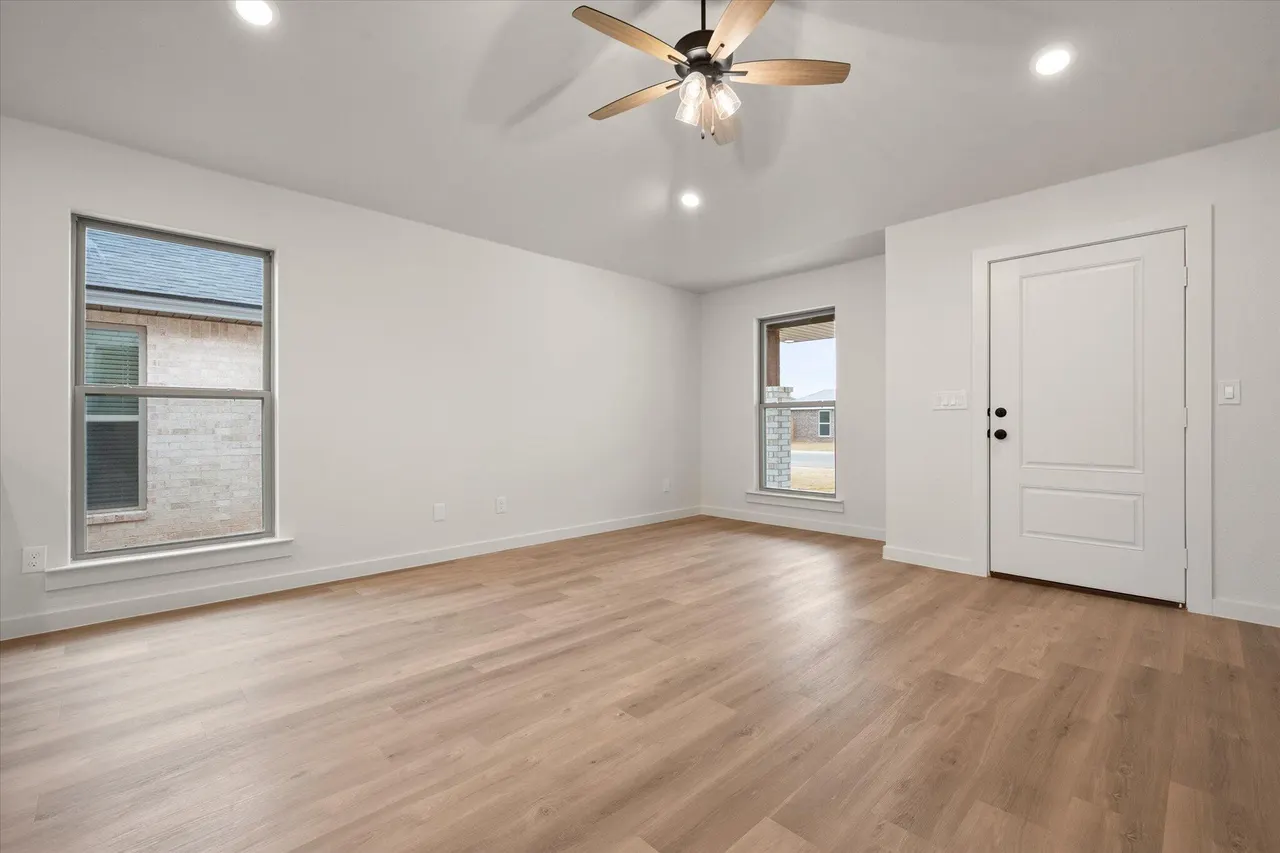 Photo 8 — 3026 138th Street, Lubbock, TX 79423