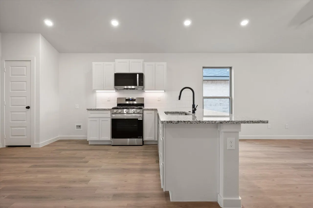 Photo 11 — 3026 138th Street, Lubbock, TX 79423