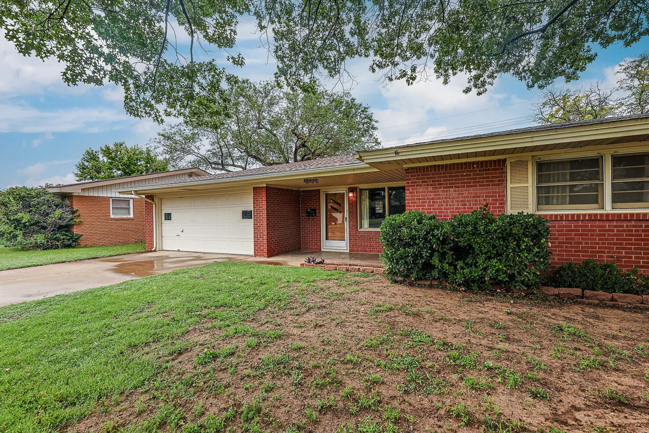 Photo 2 — 5220 7th Street, Lubbock, TX 79416