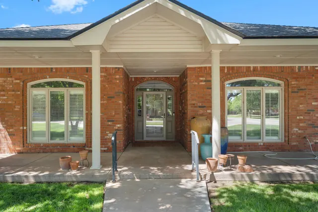 Photo 4 — 7402 95th Street, Lubbock, TX 79424
