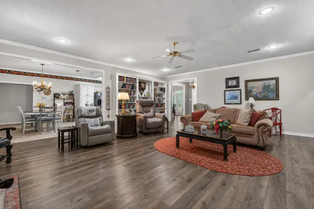 Photo 6 — 7402 95th Street, Lubbock, TX 79424