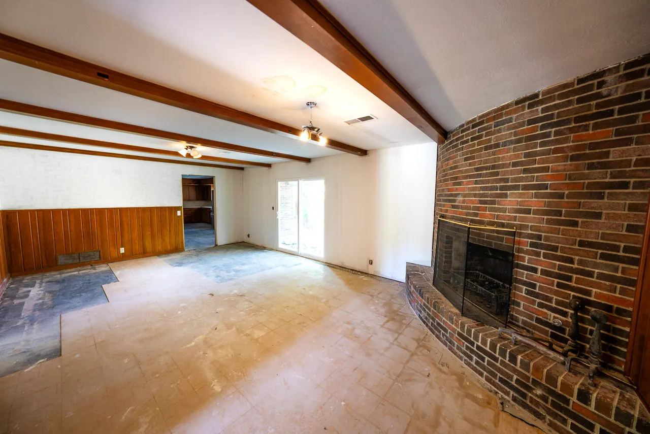 Photo 2 — 3304 53rd Street, Lubbock, TX 79413