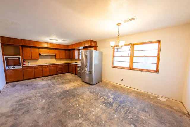 Photo 6 — 3304 53rd Street, Lubbock, TX 79413