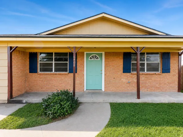 Photo 2 — 6408 24th Street, Lubbock, TX 79407