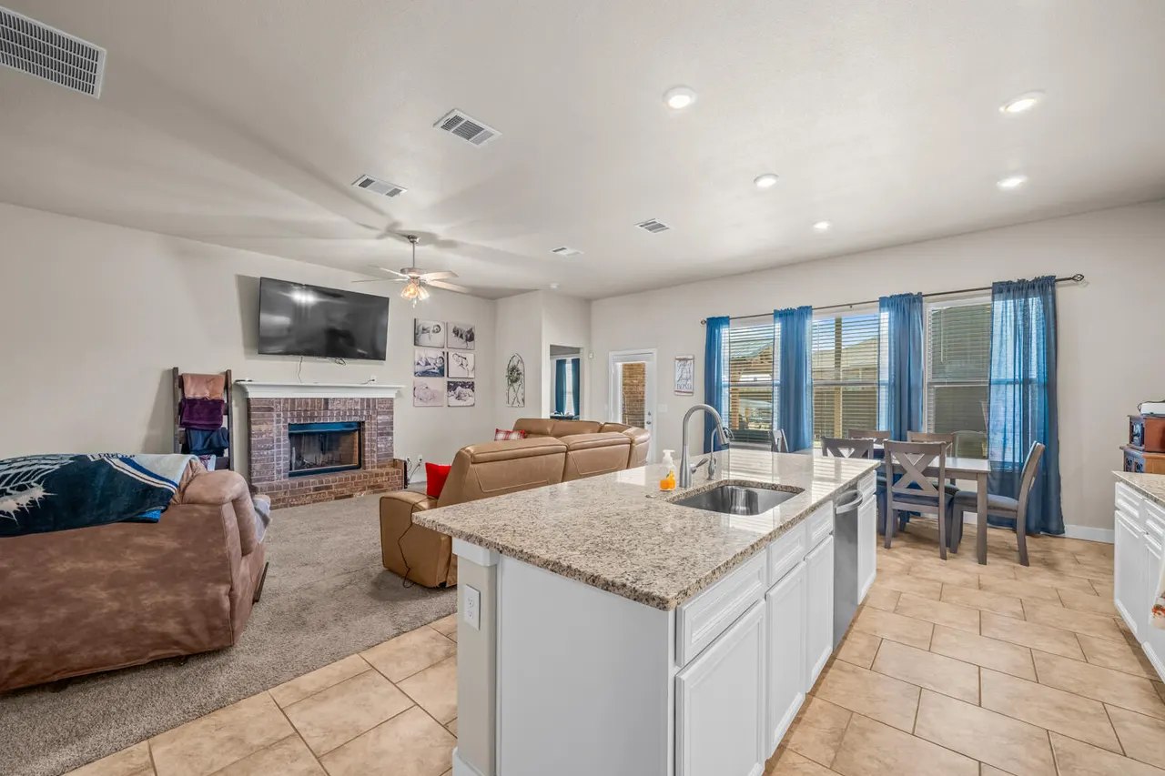 Photo 9 — 10401 Xenia Avenue, Lubbock, TX 79424