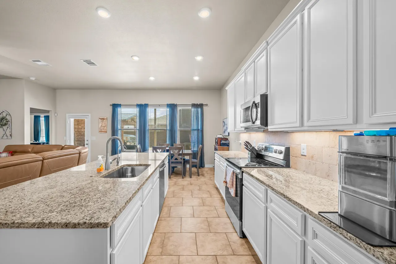 Photo 14 — 10401 Xenia Avenue, Lubbock, TX 79424