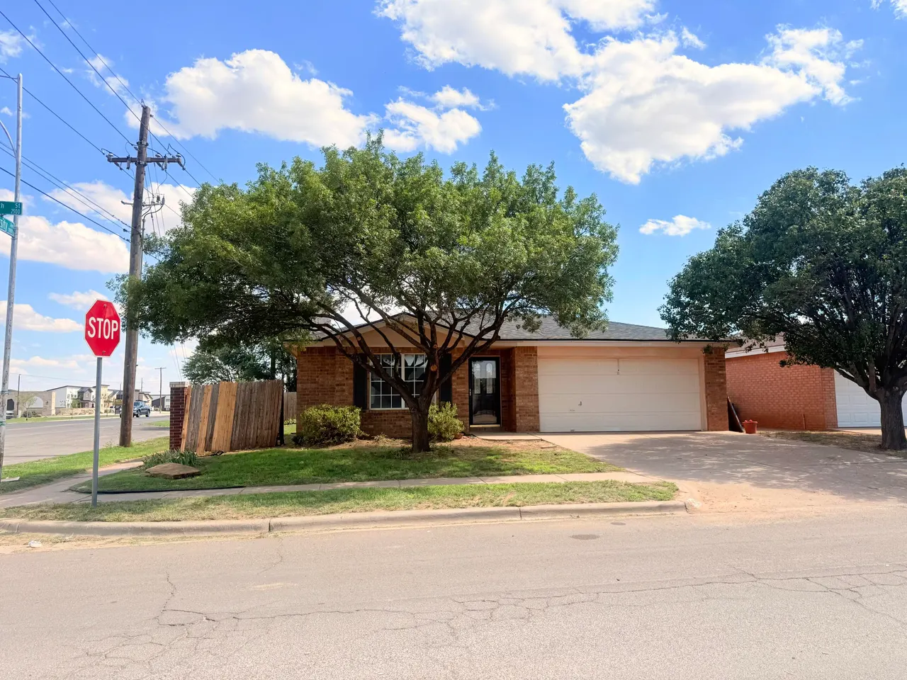Photo 2 — 2501 110th Street, Lubbock, TX 79423