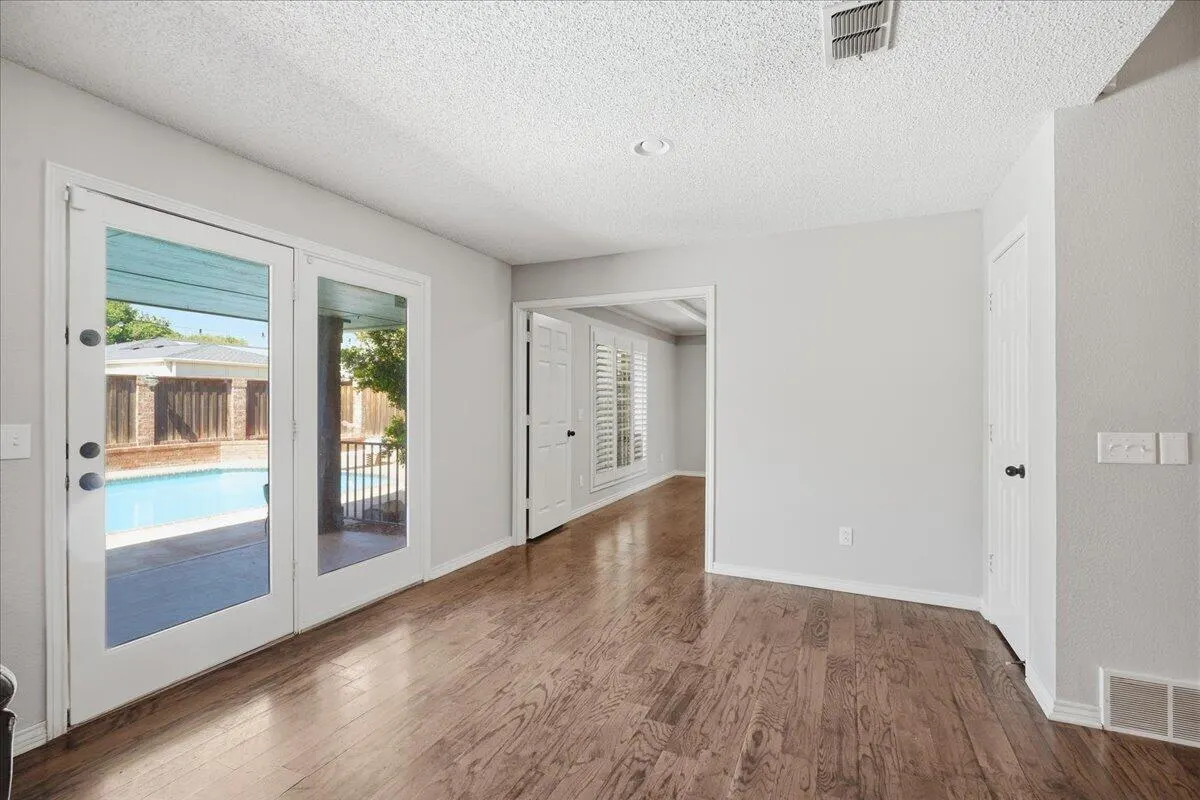 Photo 71 — 4610 93rd Street, Lubbock, TX 79424