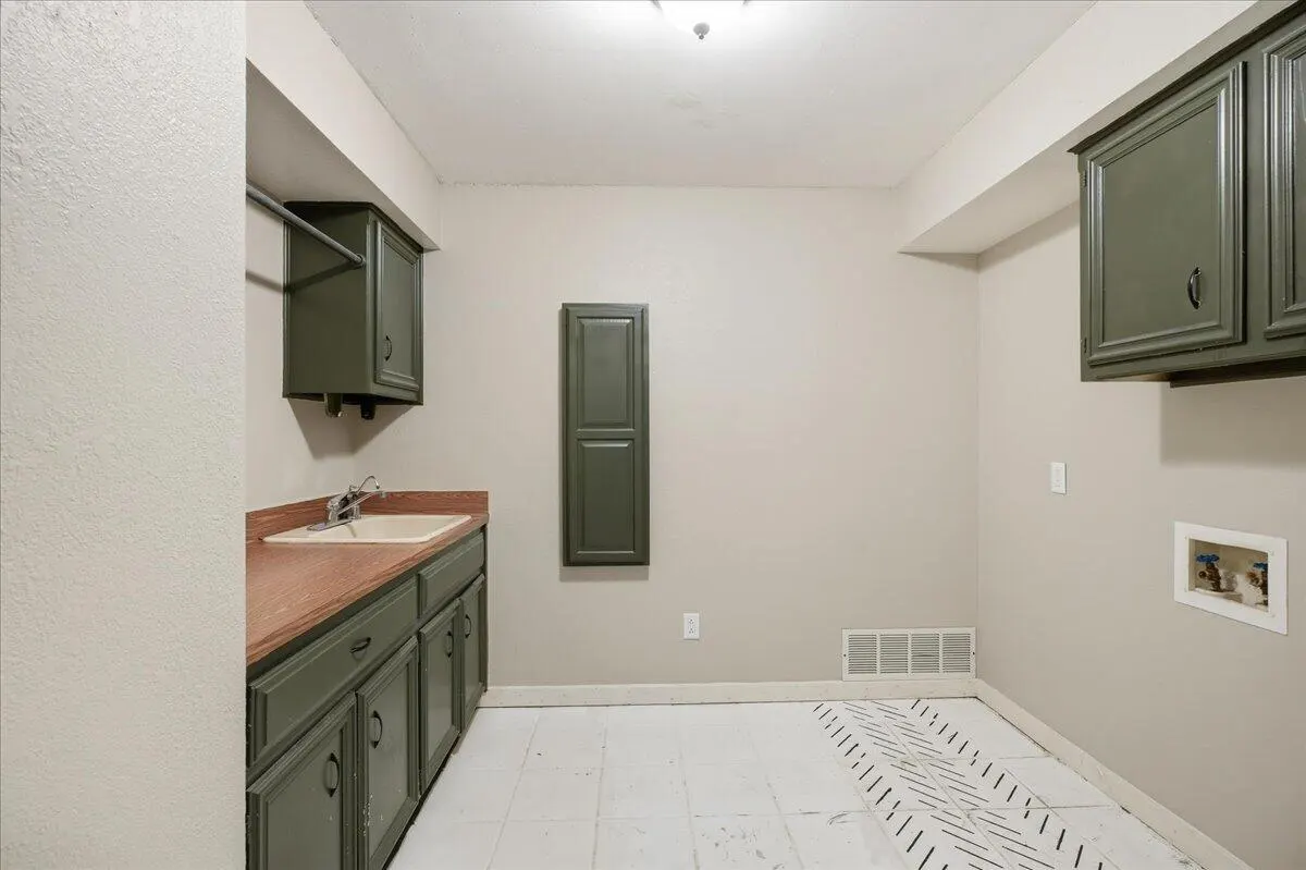 Photo 82 — 4610 93rd Street, Lubbock, TX 79424