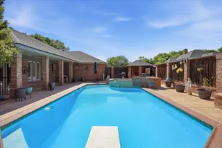 Sold home at 4610 93rd Street