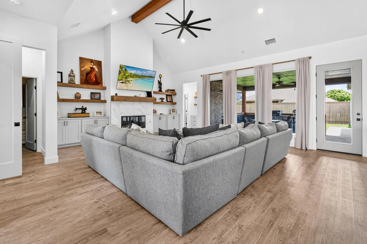 Photo 6 — 309 N 9th Street, Wolfforth, TX 79382