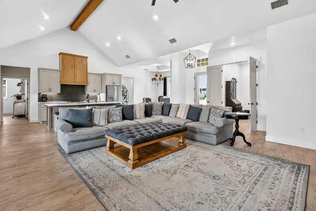 Photo 4 — 309 N 9th Street, Wolfforth, TX 79382