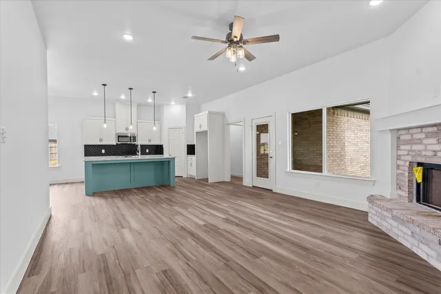 Photo 5 — 619 Holly Street, Levelland, TX 79336