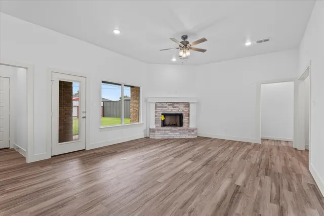 Photo 6 — 619 Holly Street, Levelland, TX 79336