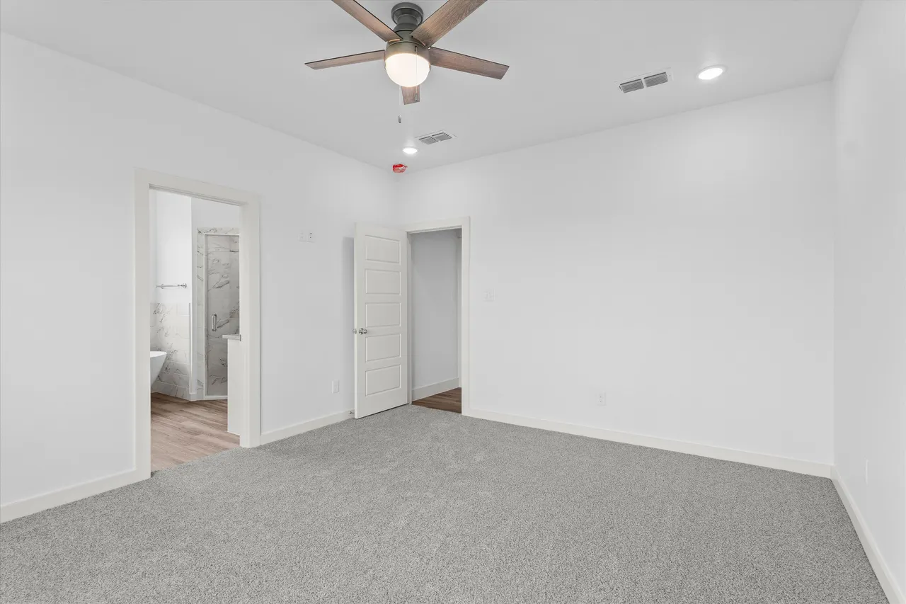 Photo 13 — 619 Holly Street, Levelland, TX 79336