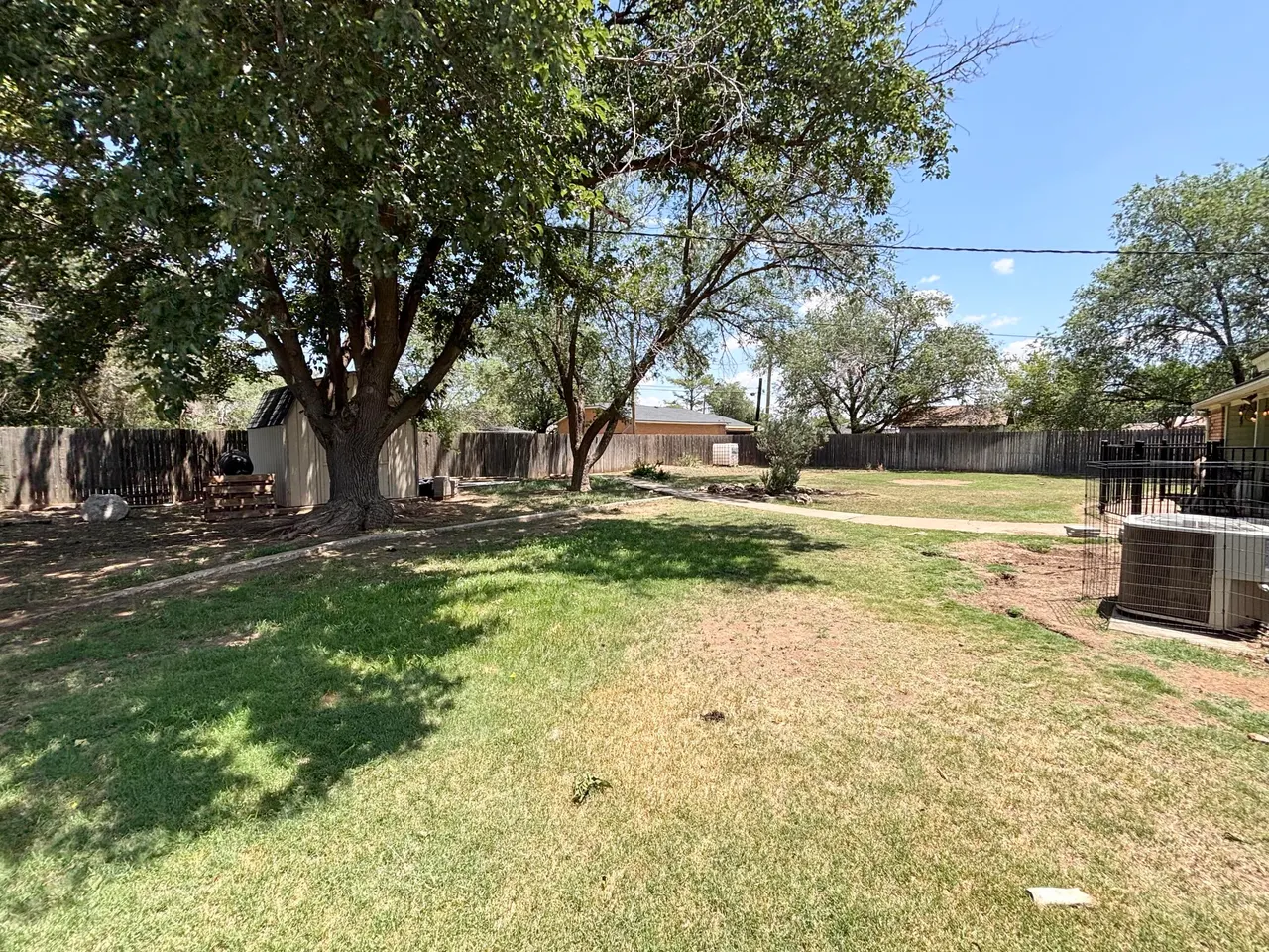 Photo 34 — 310 W 9th Street, Hale Center, TX 79041