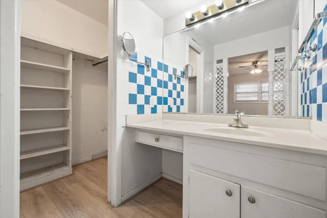 Photo 16 — 4604 27th Street, Lubbock, TX 79410