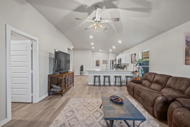 Photo 4 — 1709 141st Street, Lubbock, TX 79423