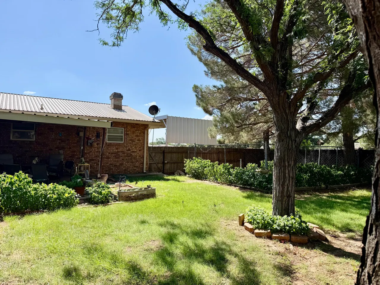 Photo 9 — 304 S Ivy Avenue, Crosbyton, TX 79322