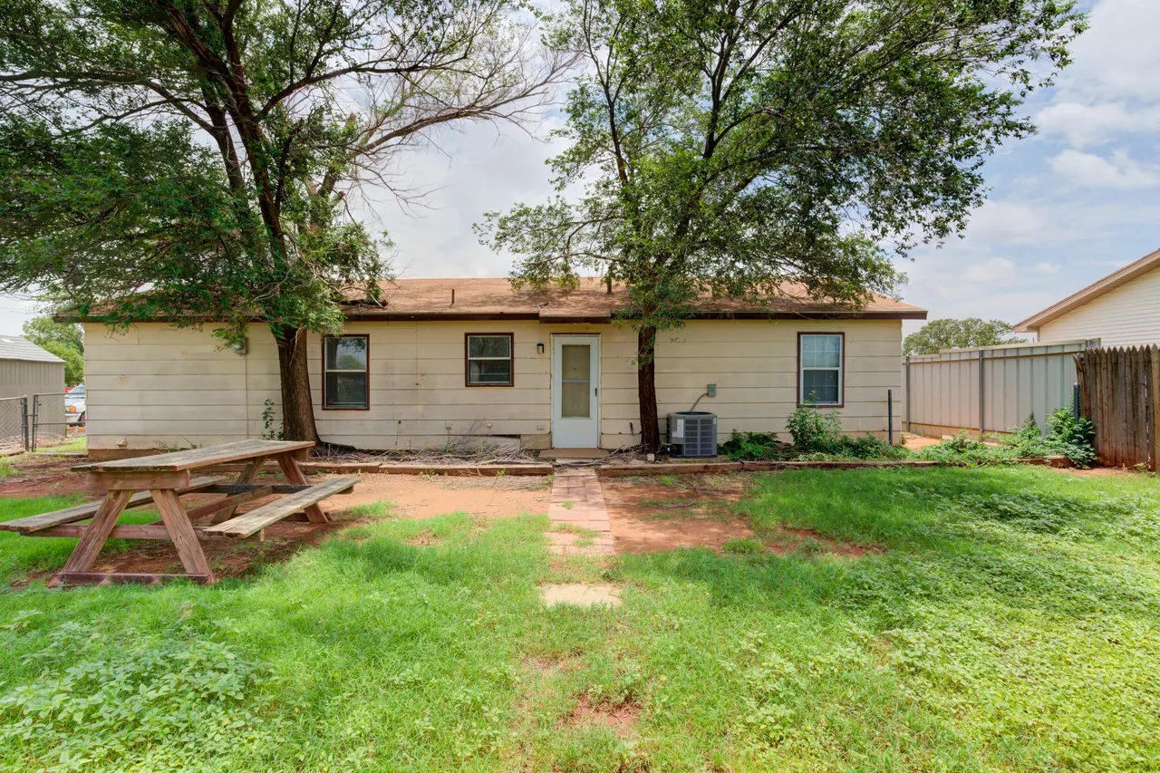 Photo 24 — 6210 22nd Street, Lubbock, TX 79407