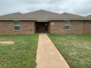 Sold home at 801 N Bangor Avenue