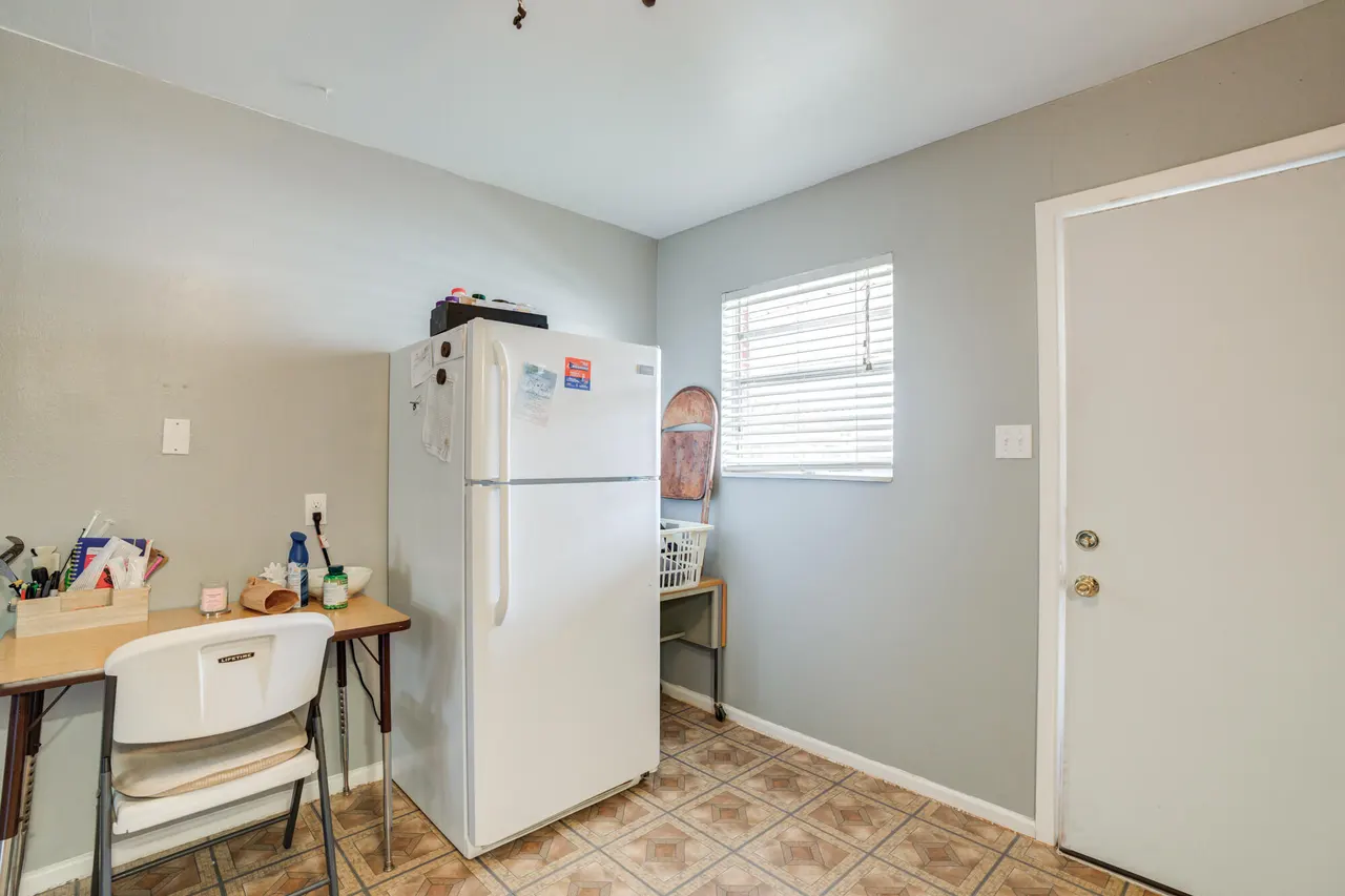Photo 9 — 606 6th Street, Wolfforth, TX 79382